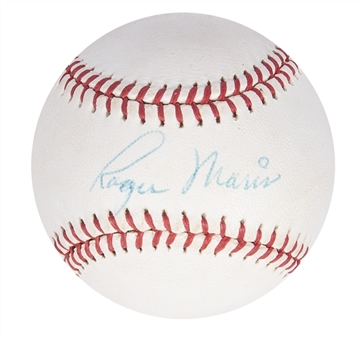 Roger Maris Single Signed Baseball (PSA/DNA)